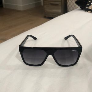 QUAY Very Busy 111 Sunglasses